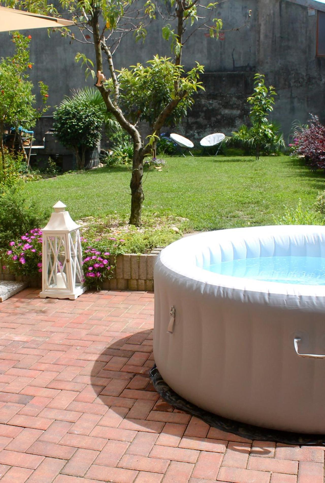 Вилла Il Cortile Del Borgo Borgo Ticino Экстерьер фото